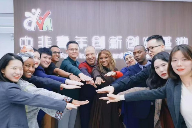 Hai Ding prend la tête de l'initiative sino-africaine sur les produits de la mer avec des négociations commerciales stratégiques à Changsha